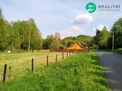 Prodej stavebního pozemku 963m v obci Noviny pod Ralskem, cena 990000 CZK / objekt, nabízí 