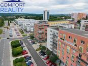 Přenechání kompletně vybaveného gastro provozu 147,5 m2 - Ostrava Poruba, cena cena v RK, nabízí 