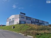 Pronájem části kom. budovy (lukrativní obch. prostory, kanceláře), 2.NP, 954 m2 na pozemku 5.275 m2., cena 180000 CZK / objekt / měsíc, nabízí 