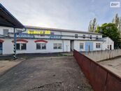 Komerční plocha 900 m2 výrobní/ skladovací ve 2.NP, v průmyslovém areálu, ulice Obecnická, cena 1 CZK / objekt / měsíc, nabízí 
