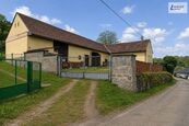 Zemědělská usedlost 2+kk (možnost půdní vestavby) / garáž, dílna, stodola pozemek 2 176 m, cena 3980000 CZK / objekt, nabízí 
