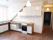 Pronájem novostavby bytu 2+KK, 47 m2, cihla, 1. patro, cena 11500 CZK / objekt / měsíc, nabízí 