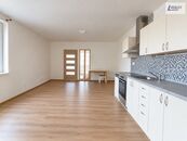 Pronájem bytu 1+1, 56 m2, po celkové rekonstrukci, ul.Jana Drdy, Příbram VII, cena 11000 CZK / objekt / měsíc, nabízí 