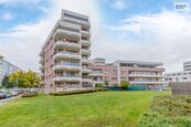 Byt 3+kk, 91,3 m, prostorný balkon, OV, 4. NP, výtah, garážové stání a sklep Praha 4, Papírníkova, cena 13800000 CZK / objekt, nabízí 