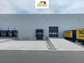 Pronájem novostavby skladu, výrobních prostor 3.078 m, Holubice, D1, cena cena v RK, nabízí 