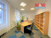 Pronájem kancelářského prostoru, 24 m2, Krnov, ul. Hlubčická, cena 4560 CZK / objekt / měsíc, nabízí 