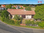 Prodej rodinného domu 3+1, 1192 m2, Jelence - Dolní Hbity, cena 3990000 CZK / objekt, nabízí M&M reality holding a.s.