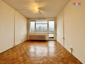 Pronájem bytu 1+kk, 30 m2, Tanvald, ul. Radniční, cena 5911 CZK / objekt / měsíc, nabízí 