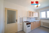 Pronájem bytu 3+1, 70 m2, Rožnov pod Radhoštěm, ul.Nám. Míru