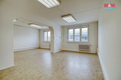 Pronájem kancelářského prostoru, 39 m2,Plzeň, ul. Domažlická, cena 13058 CZK / objekt / měsíc, nabízí 