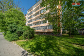 Prodej bytu 2+1, 55 m2, Olomouc, ul. Velkomoravská, cena 4100000 CZK / objekt, nabízí 