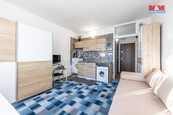 Pronájem bytu 1+kk, 20 m2, Karlovy Vary, ul. Buchenwaldská, cena 12000 CZK / objekt / měsíc, nabízí 