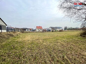 Prodej pozemku k bydlení, 1301 m2, Hradčany, cena cena v RK, nabízí