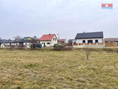 Prodej pozemku k bydlení, 1299 m2, Hradčany, cena cena v RK, nabízí