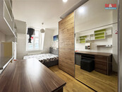 Prodej bytu 4+1, 124 m2, Karlovy Vary, ul. Varšavská, cena 5000000 CZK / objekt, nabízí 