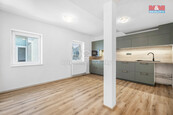 Pronájem bytu 4+1, 80 m2, Liberec, ul. Růžová