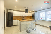 Prodej rodinného domu, 4+1, 250 m2, v Domoušicích