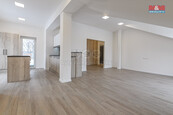 Pronájem bytu 4+kk, 113 m2, Opava, ul. Pekařská, cena 22000 CZK / objekt / měsíc, nabízí