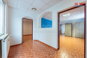 Pronájem bytu 3+1, 72 m2, Chodov, ul. Hlavní, cena 11500 CZK / objekt / měsíc, nabízí