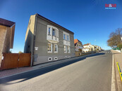 Pronájem rodinného domu, 250 m2, Dobrovice, ul. Komenského