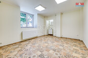 Pronájem obchod a služby, 18 m2, Klatovy, ul. Tyršova, cena 6000 CZK / objekt / měsíc, nabízí
