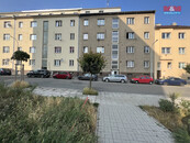 Pronájem bytu 3+1, 83 m2, Slaný, ul. Stehlíkova, cena 14000 CZK / objekt / měsíc, nabízí