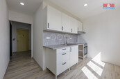 Pronájem bytu 1+1, 35 m2, Horní Slavkov, ul. Poštovní, cena 6500 CZK / objekt / měsíc, nabízí