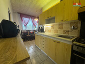Prodej bytu 3+1, 64 m2, Chomutov, ul. Jirkovská, cena 2350000 CZK / objekt, nabízí