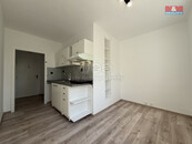 Prodej bytu 1+1, 42 m2, Karviná, ul. Borovského, cena 1620000 CZK / objekt, nabízí