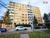 Pronájem bytu 2+kk, 40 m2, Louny, ul. U Stadionu, cena 12500 CZK / objekt / měsíc, nabízí