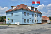 Pronájem bytu 1+kk, 25 m2, Dolní Kounice, ul. nám. Míru, cena 9000 CZK / objekt / měsíc, nabízí