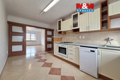 Pronájem bytu 2+1, 61 m2, Ostrov, ul. Jáchymovská, cena 12500 CZK / objekt / měsíc, nabízí