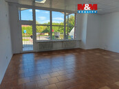 Pronájem obchod a služby, 43 m2, Karviná, ul. Rudé armády, cena 6500 CZK / objekt / měsíc, nabízí 