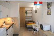 Pronájem bytu 1+kk, 21 m2, Loděnice, ul. Spojovací, cena 10000 CZK / objekt / měsíc, nabízí 