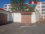 Pronájem garáže, skladu, 120 m2, Chomutov, ul. Vršovců, cena 4500 CZK / objekt / měsíc, nabízí M&M reality holding a.s.
