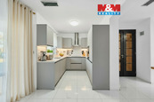 Prodej rodinného domu, 206 m2, Rajhrad, ul. Dobrovského, cena cena v RK, nabízí M&M reality holding a.s.