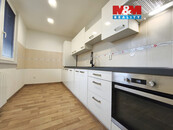 Pronájem bytu 4+1, 76 m2, Frýdek-Místek, ul. Jana Čapka, cena 19000 CZK / objekt / měsíc, nabízí M&M reality holding a.s.