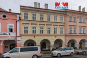 Pronájem bytu 4+1, 104 m2, Jičín, ul. Valdštejnovo náměst