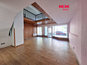 Prodej obchod a služby, 120 m2, Karlovy Vary, ul. Sokolovská, cena 4650000 CZK / objekt, nabízí M&M reality holding a.s.