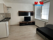 Pronájem bytu 1+kk, 16 m2, Králův Dvůr, ul. Na Poříčí