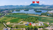 Prodej pozemku 1098 m2 k bydlení v Píšťanech, cena 3900000 CZK / objekt, nabízí 