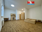 Pronájem bytu 1+kk, 36 m2, Ostrava, ul. Ruská, cena 6480 CZK / objekt / měsíc, nabízí M&M reality holding a.s.