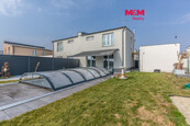 Novostavba domu 4+kk, s bazénem a garáží - Milovice, cena 6500000 CZK / objekt, nabízí 
