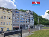 Pronájem garážového stání, 13 m2, ul. Radlická, Praha 5, cena 2200 CZK / objekt / měsíc, nabízí 