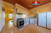 Prodej bytu 3+1, 67 m2, Rotava, ul. Sídliště, cena 1272600 CZK / objekt, nabízí 