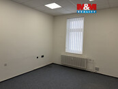 Pronájem kancelářského prostoru,20 m2, Č.Těšín, ul.Dvořákova, cena 5700 CZK / objekt / měsíc, nabízí 