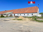 Prodej zemědělského objektu se zázemím 1+1, 1758 m2, Koněšín, cena 4750000 CZK / objekt, nabízí M&M reality holding a.s.