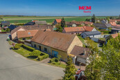 Prodej 2/3 rodinného domu, Čilec, cena 2200000 CZK / objekt, nabízí 