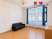 Pronájem bytu 1+1, 50 m2, Horažďovice, ul. Mírové náměstí, cena 10000 CZK / objekt / měsíc, nabízí 