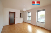 Pronájem bytu 1+kk, 29 m2, Kolín, ul. Roháčova, cena 12000 CZK / objekt / měsíc, nabízí 